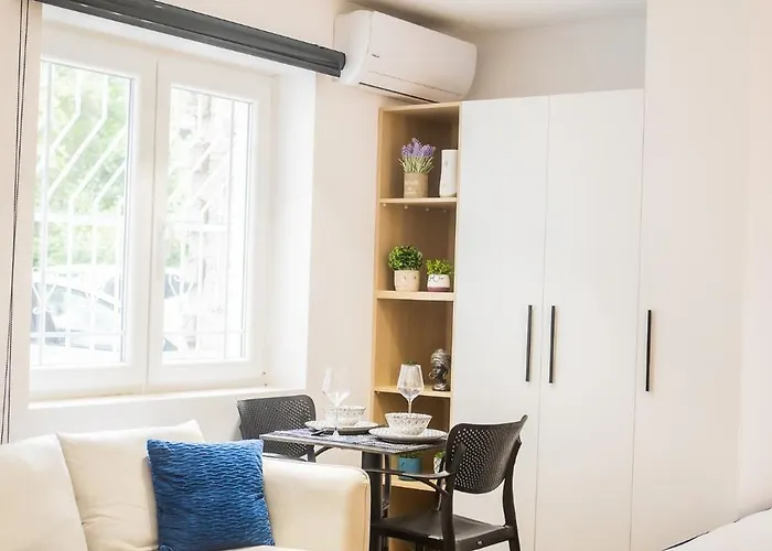 Matisse No17 - Center Apartman