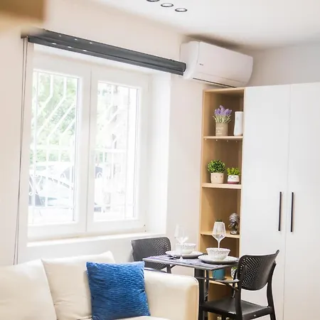 Apartment Center 17 - Way