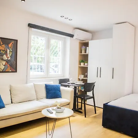 Center 17 - Way Apartment Tirana