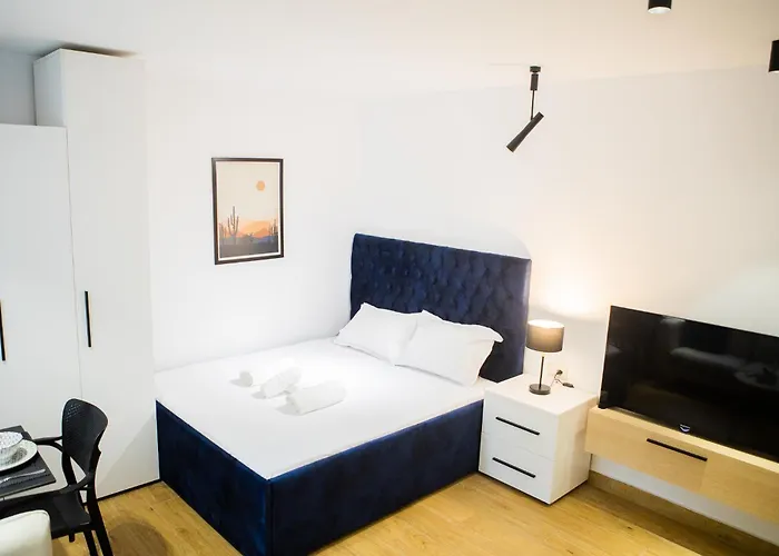 Apartment Matisse No17 - Center Tirana