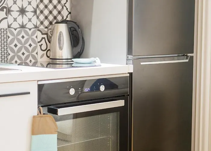 Matisse No17 - Center Tirana